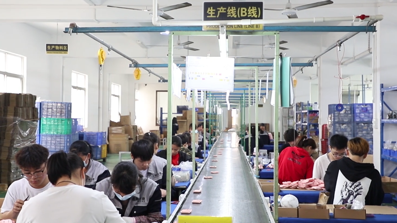 受疫情影響電扇的批發(fā)訂單大量減少,廣東這家工廠給出批發(fā)價讓利消費者